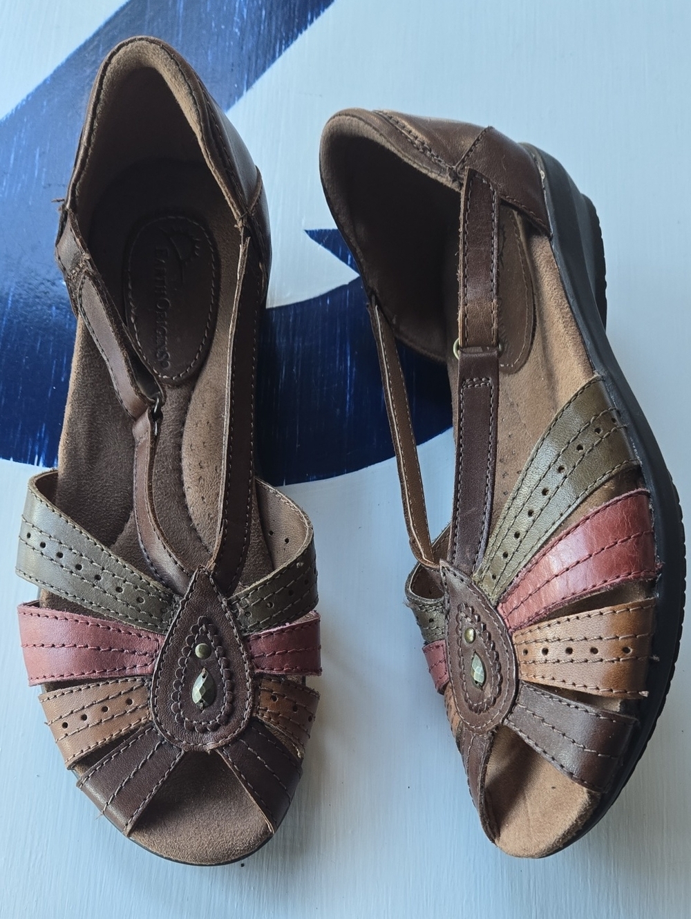 Earth Origins "Pattie" Multicolor Leather Sandals Size 8.5